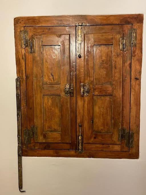 Acogedora Casa Con Patio-Parking Villa Albarracin Luaran gambar