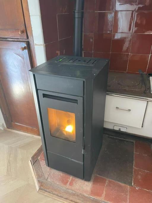 Acogedora Casa Con Patio-Parking Villa Albarracin Luaran gambar